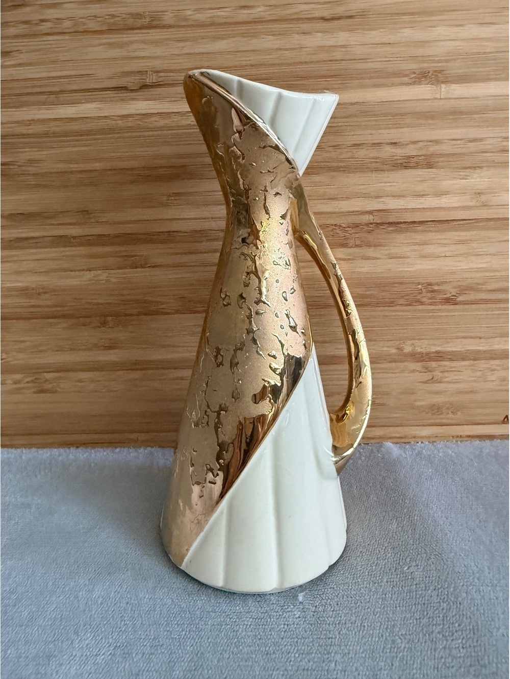 MCM Savoy China Weeping Gold Pitcher Vase Hand Decorated 24K Yellow Cream 8" Vtg